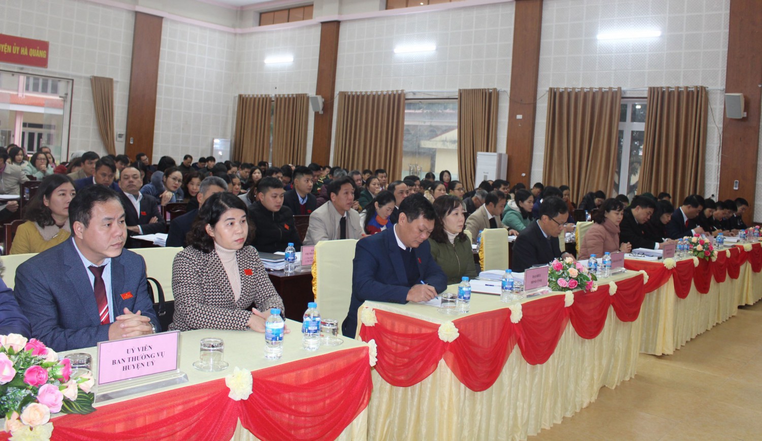 Các đại biểu dự kỳ họp thứ 4, HĐND huyện Hà Quảng