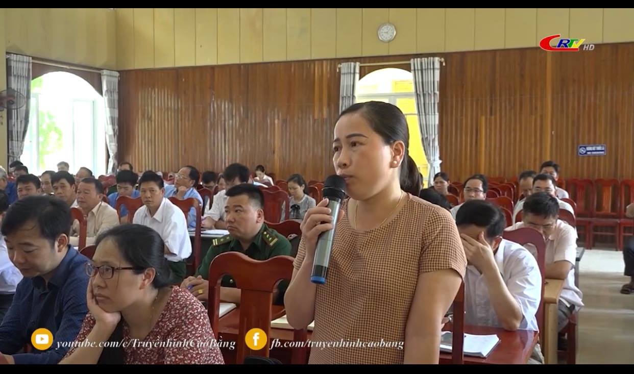 Cử tri thị trấn Thanh Nhật, huyện Hạ Lang kiến nghị tại Hội nghị TXCT trước kỳ họp thứ 2, HĐND tỉnh khoá XVII