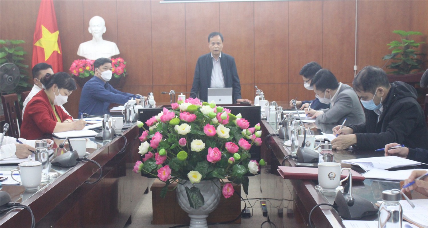 Phó Chủ tịch HĐND tỉnh Nông Thanh Tùng chủ trì buổi họp bàn tổ chức Hội nghị TXCT chuyên đề về ngành Y tế