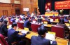 Đại biểu nghiên cứu tài liệu kỳ họp bằng máy tính bảng tại Kỳ họp thứ 6 HĐND tỉnh Cao Bằng khóa XVII.