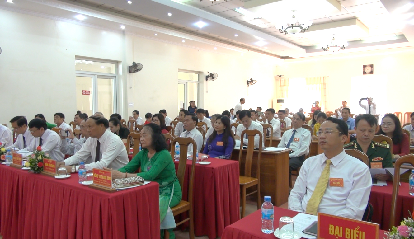 Các đại biểu dự Đại hội đại biểu Hội Hữu nghị Việt Nam - Trung Quốc tỉnh Cao Bằng lần thứ IV, nhiệm kỳ 2022 - 2027