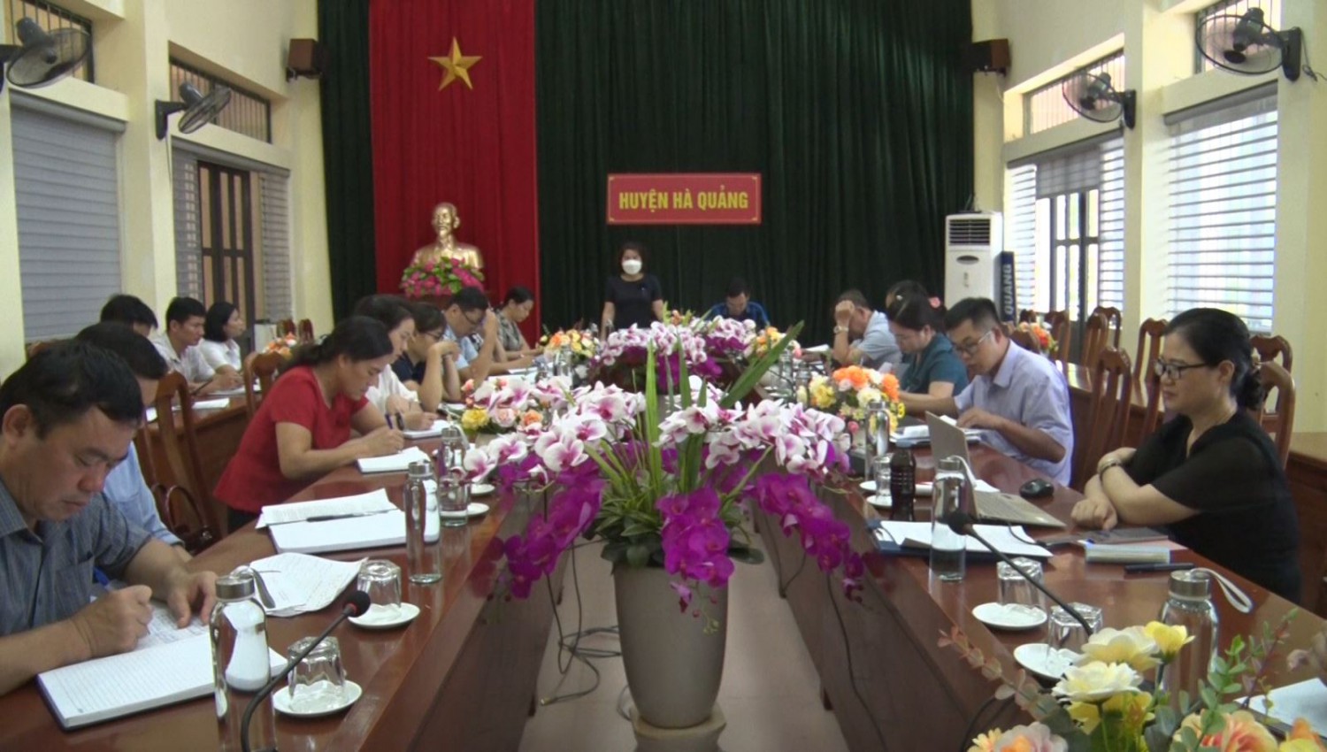 Đoàn giám sát HĐND huyện Hà Quảng giám sát kết quả thực hiện Chương trình mục tiêu quốc gia giảm nghèo bền vững giai đoạn 2019 - 2021 trên địa bàn huyện.